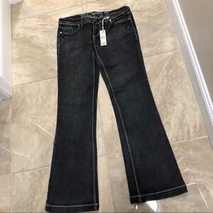 NWT 702 Vegas Jeans Size 29 Black.